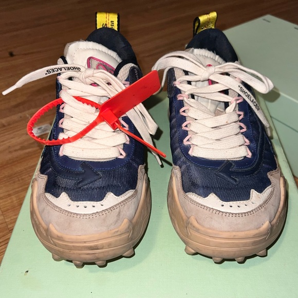 Off-White Odsy - Picture 3 of 10